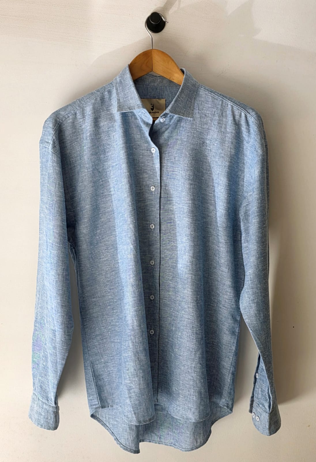 Women’s linen regular collar shirt by Chamois in breathable summer fabric